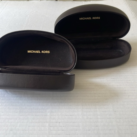 Michael Kors Sunglasse‎ Cases - Picture 4 of 4